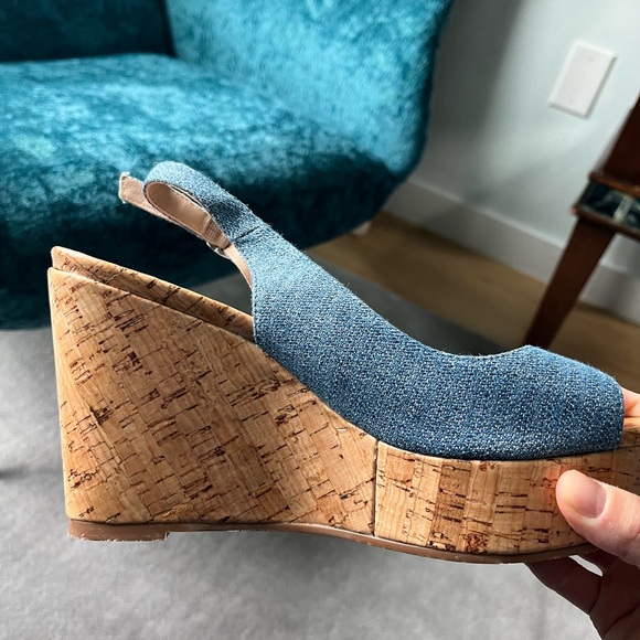Stuart Weitzman Platform Wedge Sandals Heels (6.5) Excellent - Picture 5 of 6